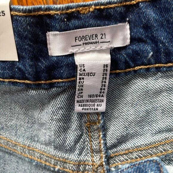 Forever 21 daisy embroidered medium wash denim jeans fringe shorts size 25 NWT - Picture 8 of 10